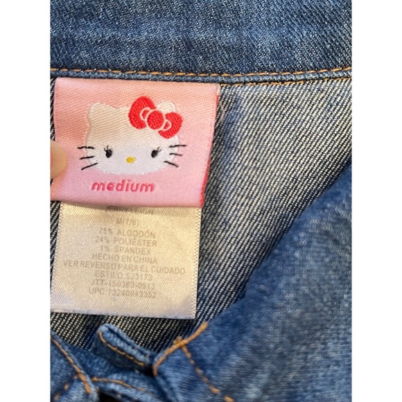 Hello Kitty Sanrio Girls Medium 7/8 Denim Sparkly Monogram Jean Jacket Buttons - Picture 8 of 11